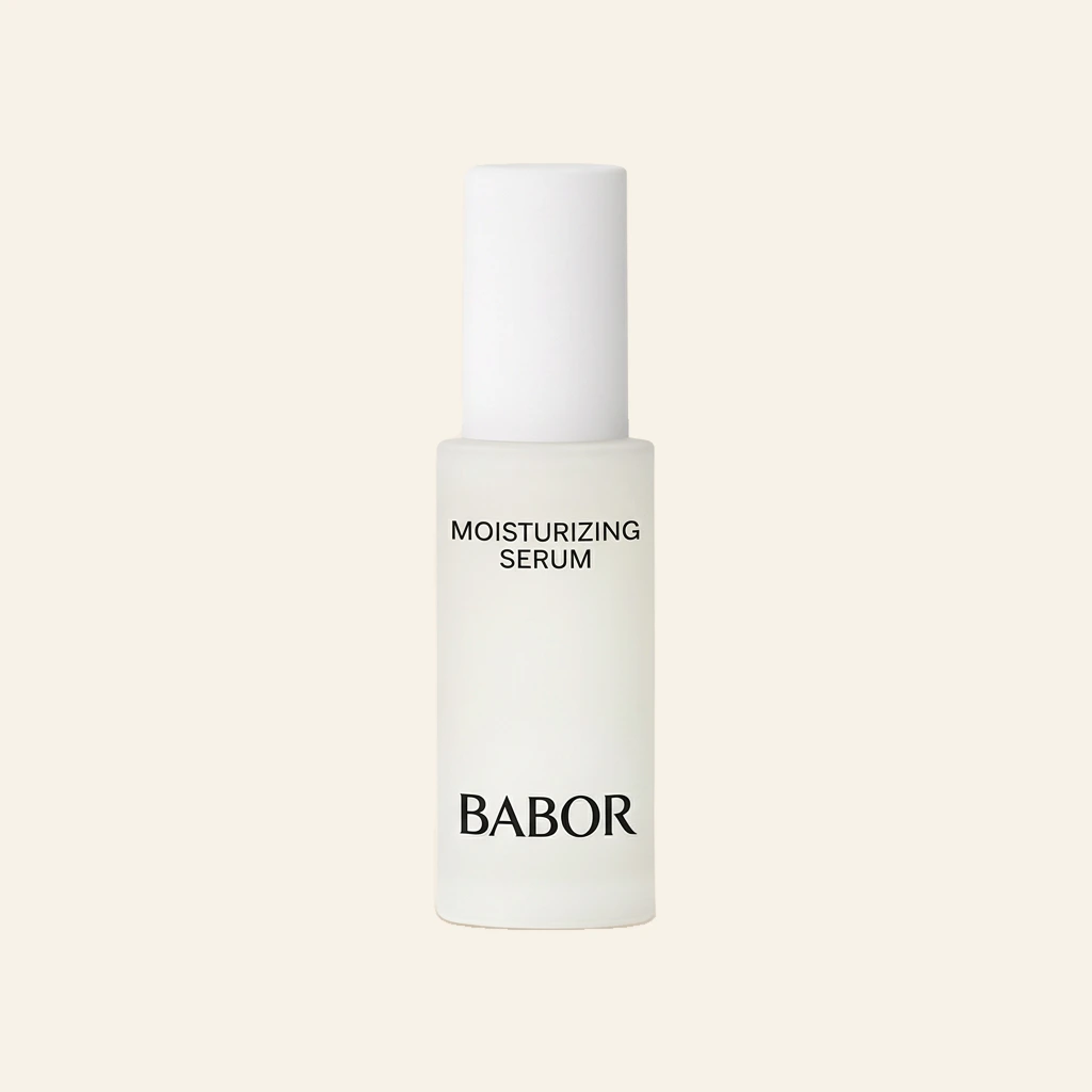 BABOR Moisturizing Serum in minimalistischer, heller Flasche, feuchtigkeitsspendendes Gesichtsserum für intensiv hydratisierte, glatte und strahlende Haut.